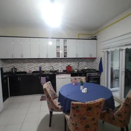 Greenpark Apartment